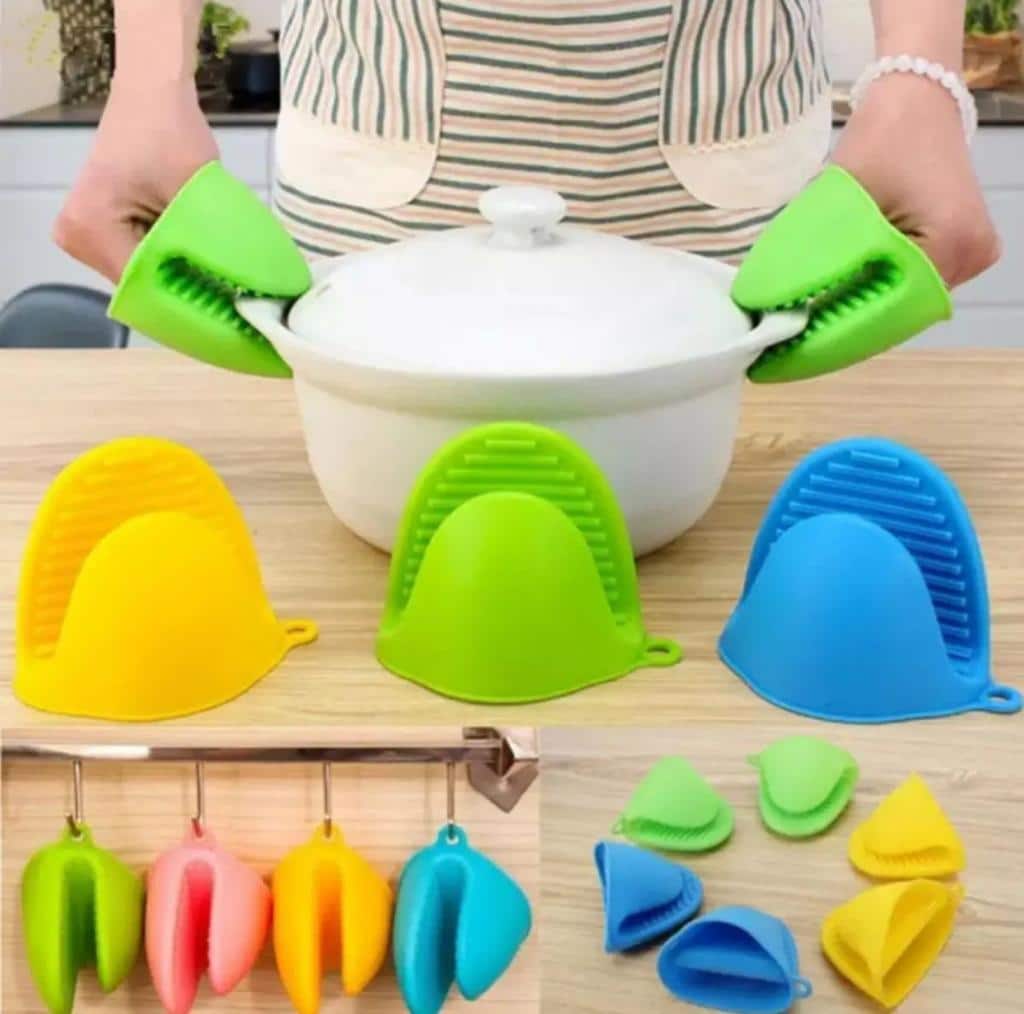 Silicone Heat-Resistant Gloves Clips – Non-Slip Pot & Bowl Holder (Pair, Random Color)