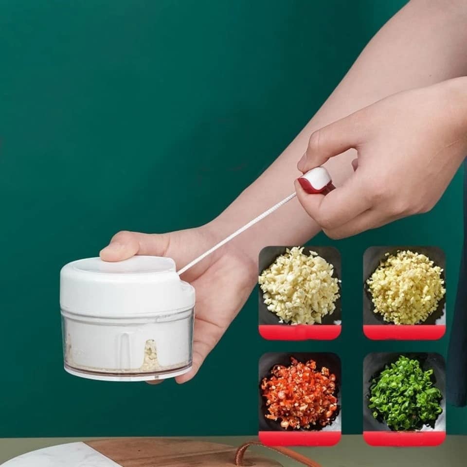 Hand-Pulled Garlic Grinder – Manual Mini Food Chopper & Mixer